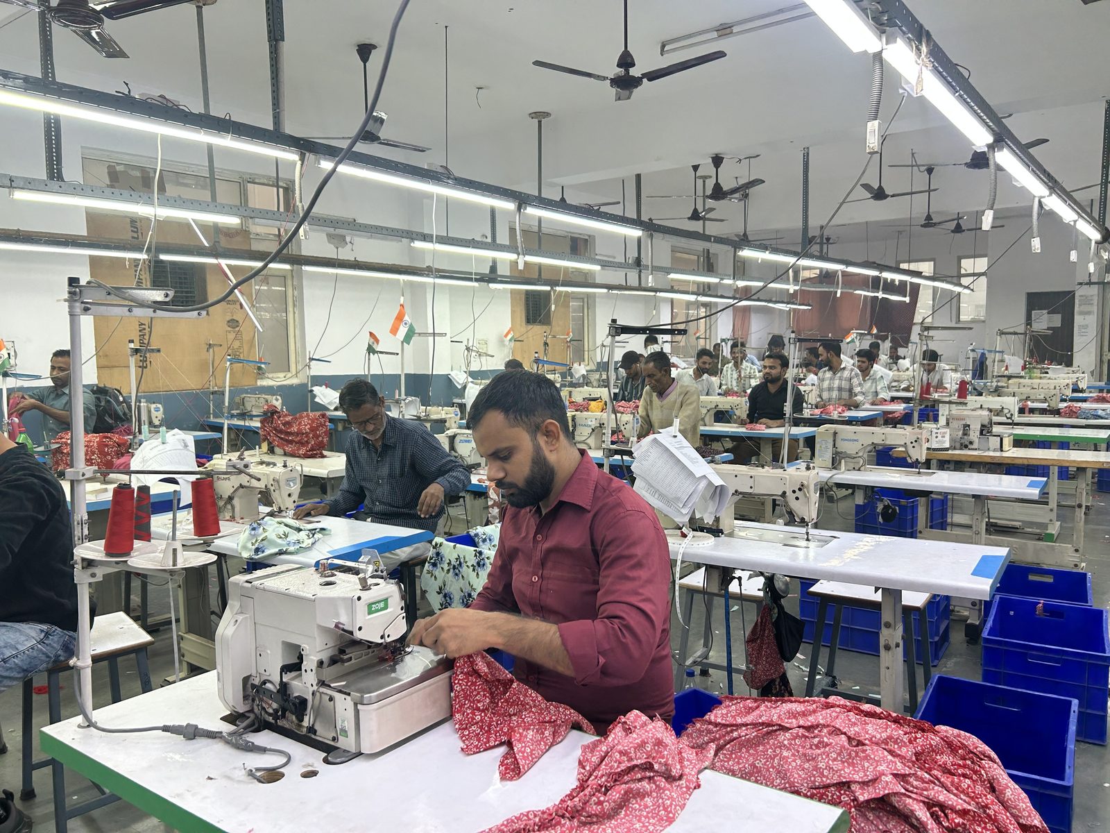 Stitching floor with production lines